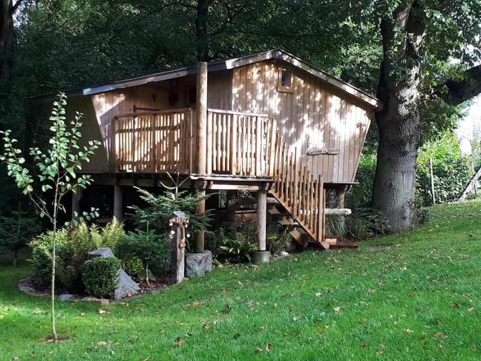 La Cabane Perchee Du Trappeur Écrainville Exteriér fotografie