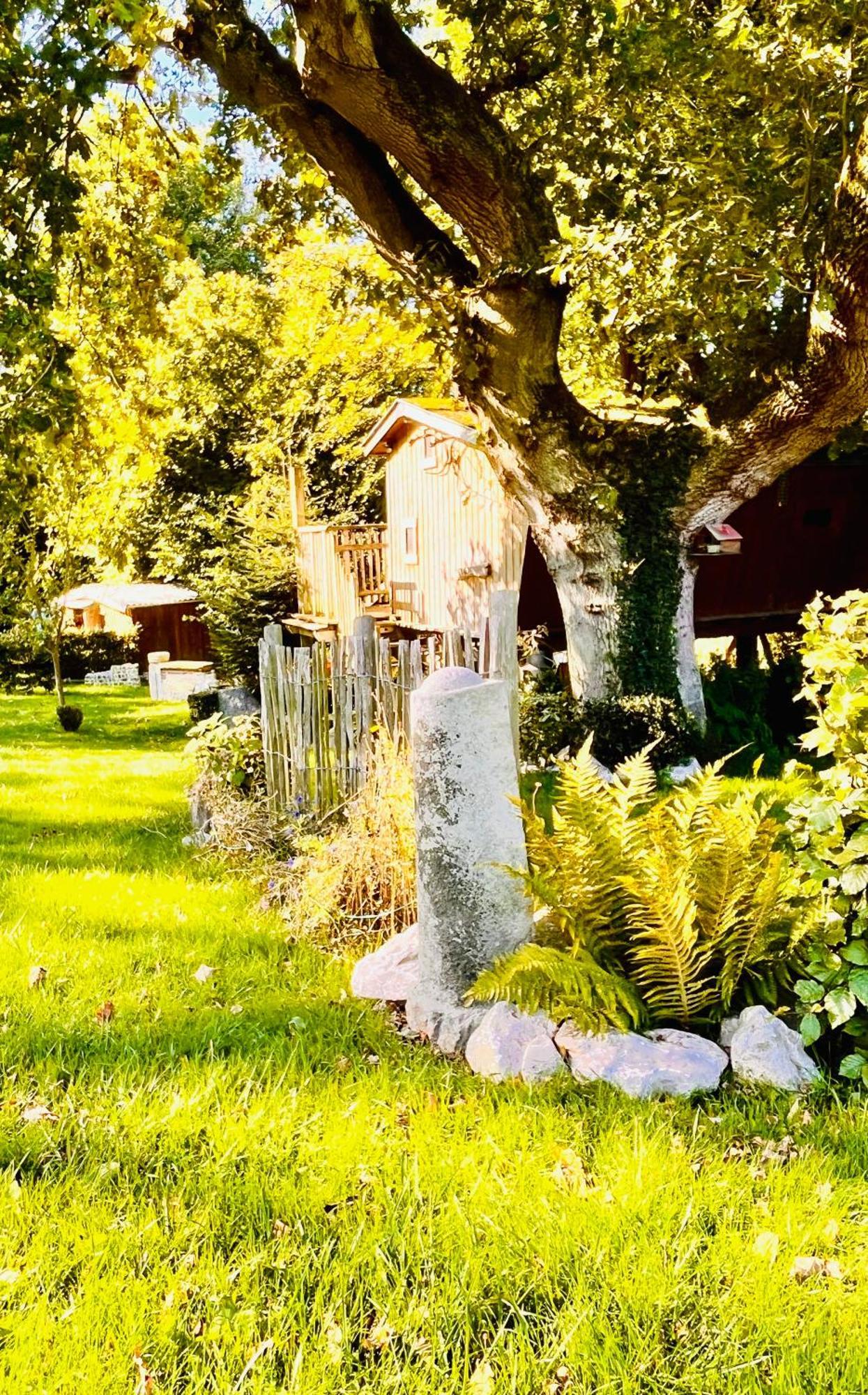 La Cabane Perchee Du Trappeur Écrainville Exteriér fotografie