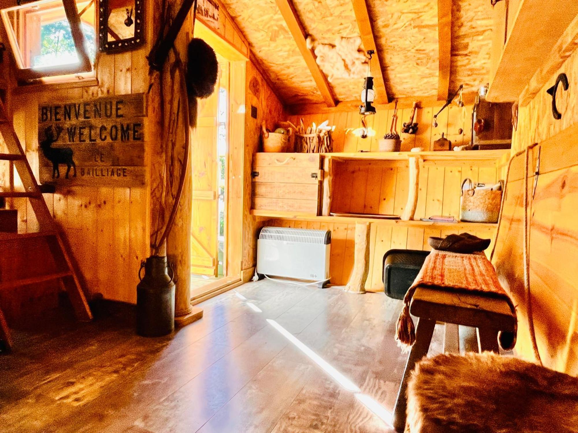 La Cabane Perchee Du Trappeur Écrainville Exteriér fotografie